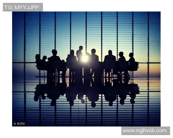 成都滑板队协作技巧深度解析与其他队伍的对比研究 成都滑板队协作技巧深度解析与其他队伍的对比研究